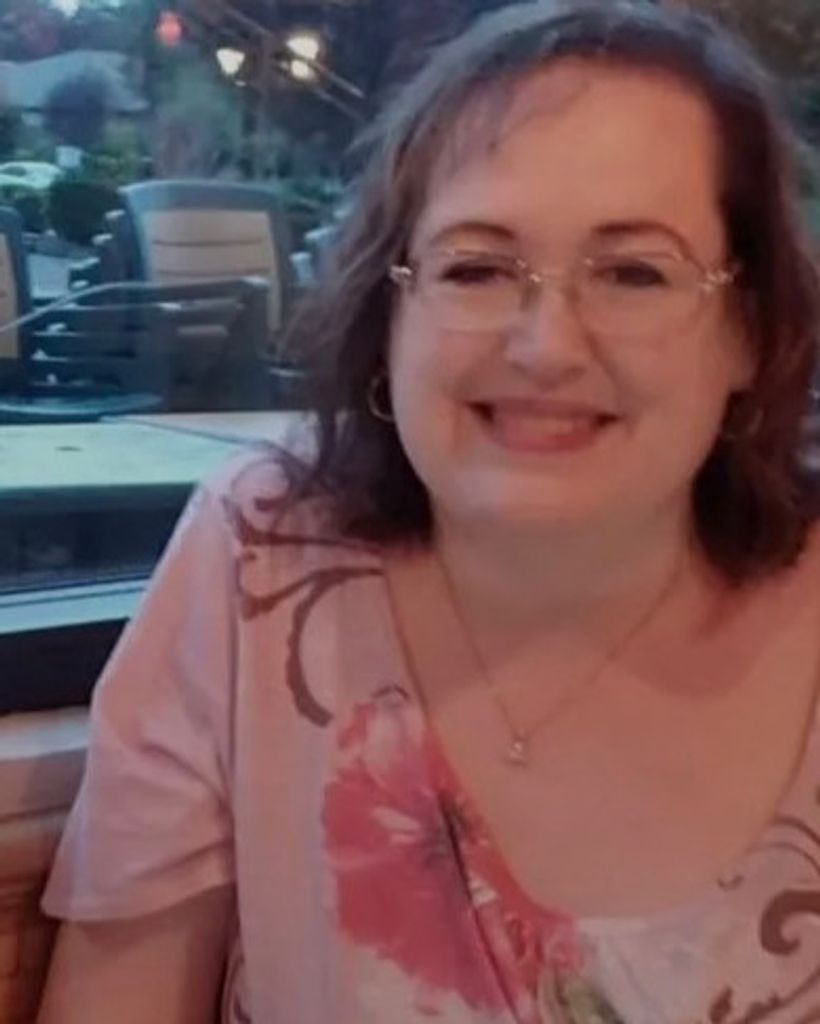 Teresa Maria Johnson Profile Photo