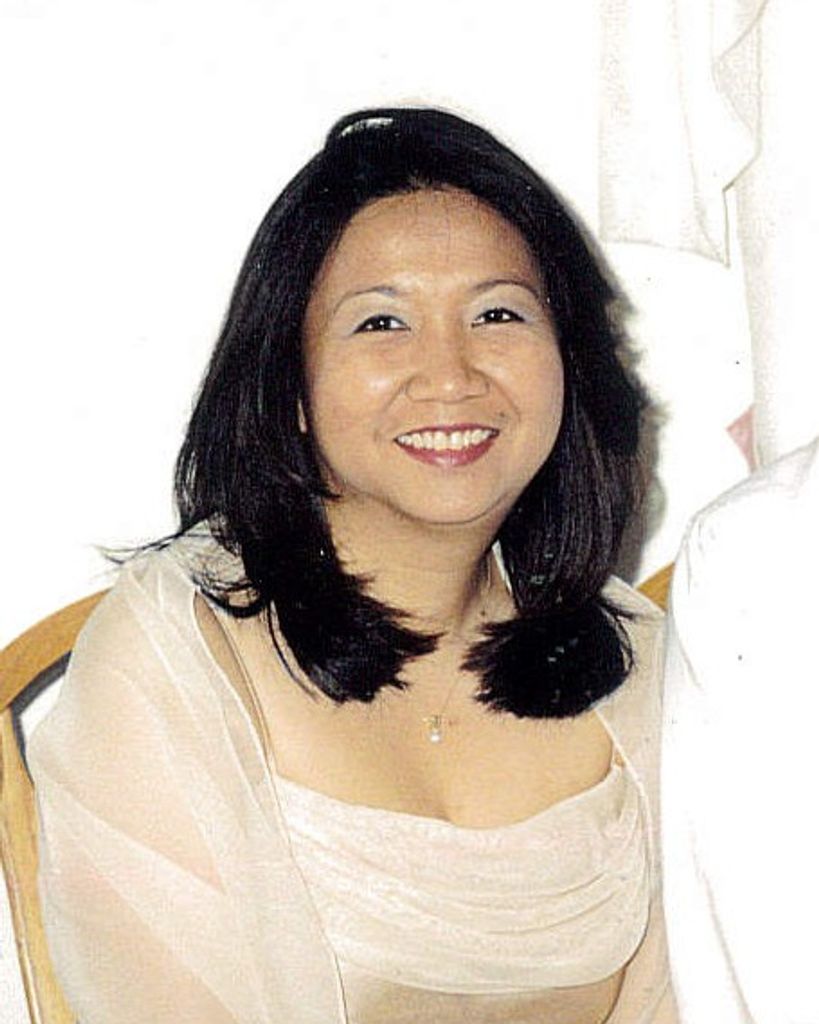 Genoveva "Nanette" Calvelo