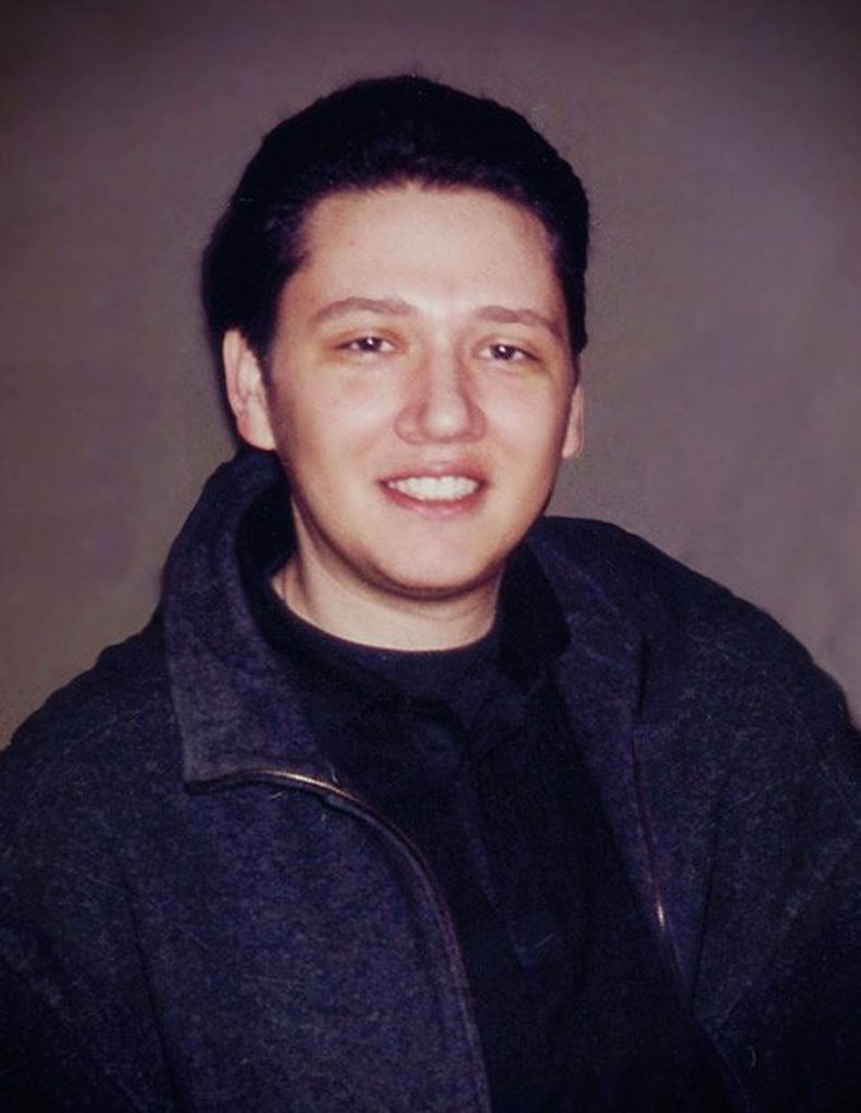 Elliott Simon Thomas