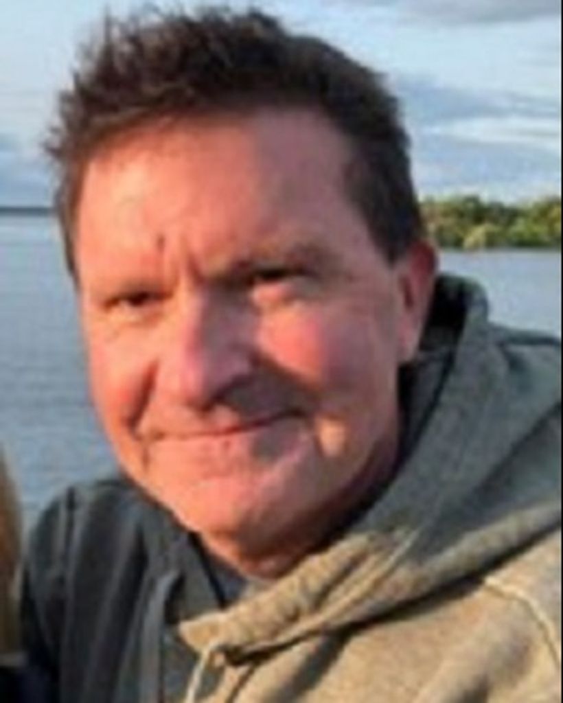 Mark Kenneth Robertson Profile Photo