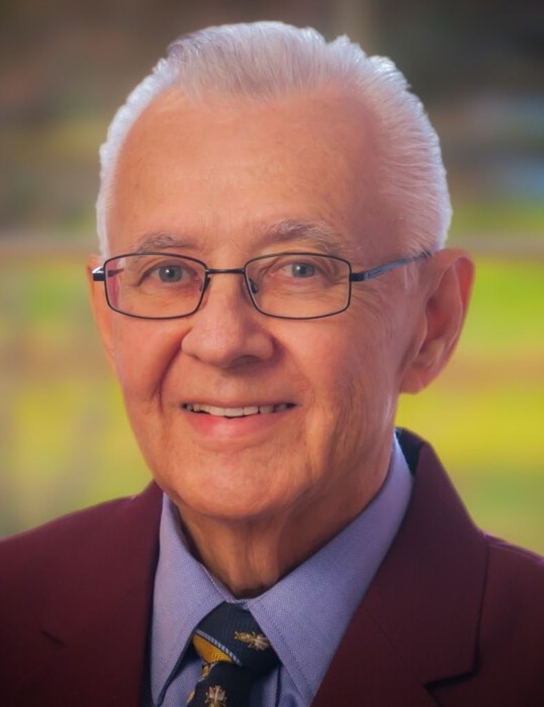 Edward William Makarow Profile Photo
