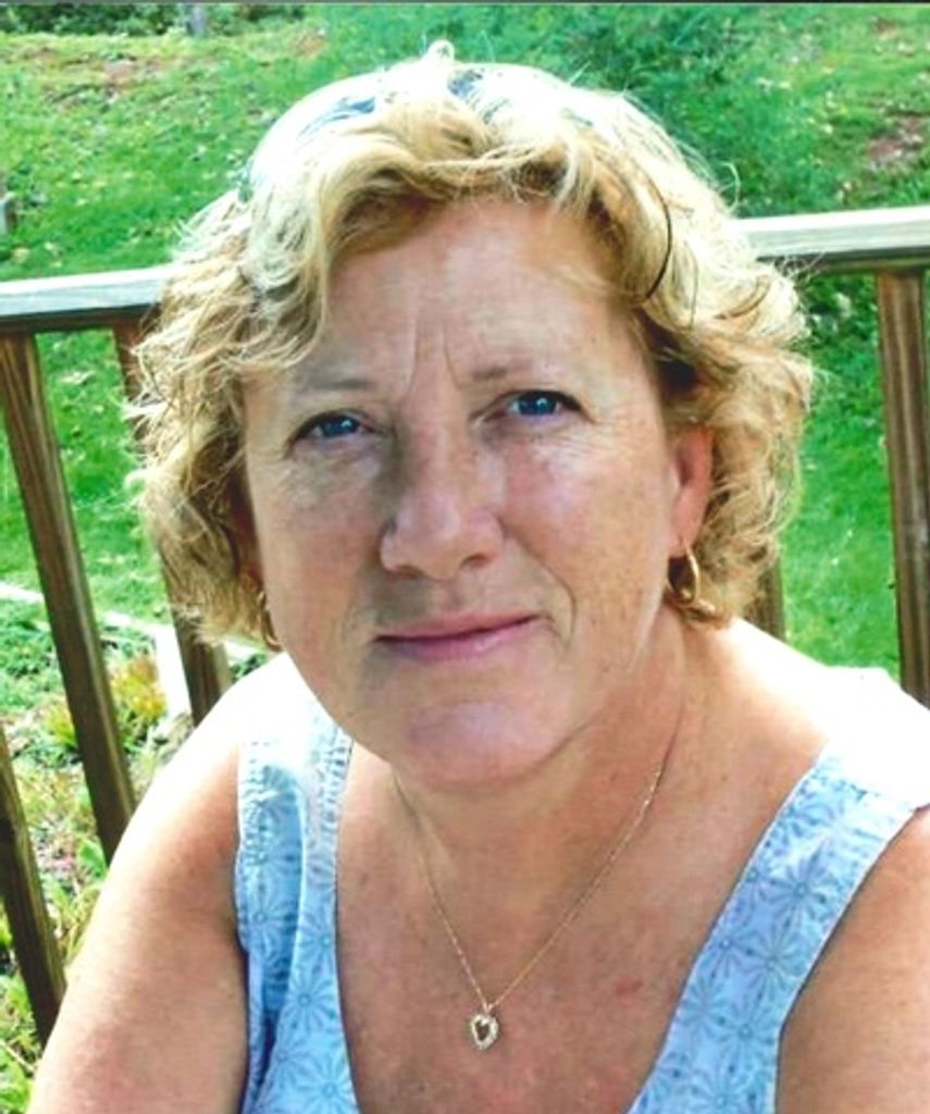 Patricia Hampton Stump
