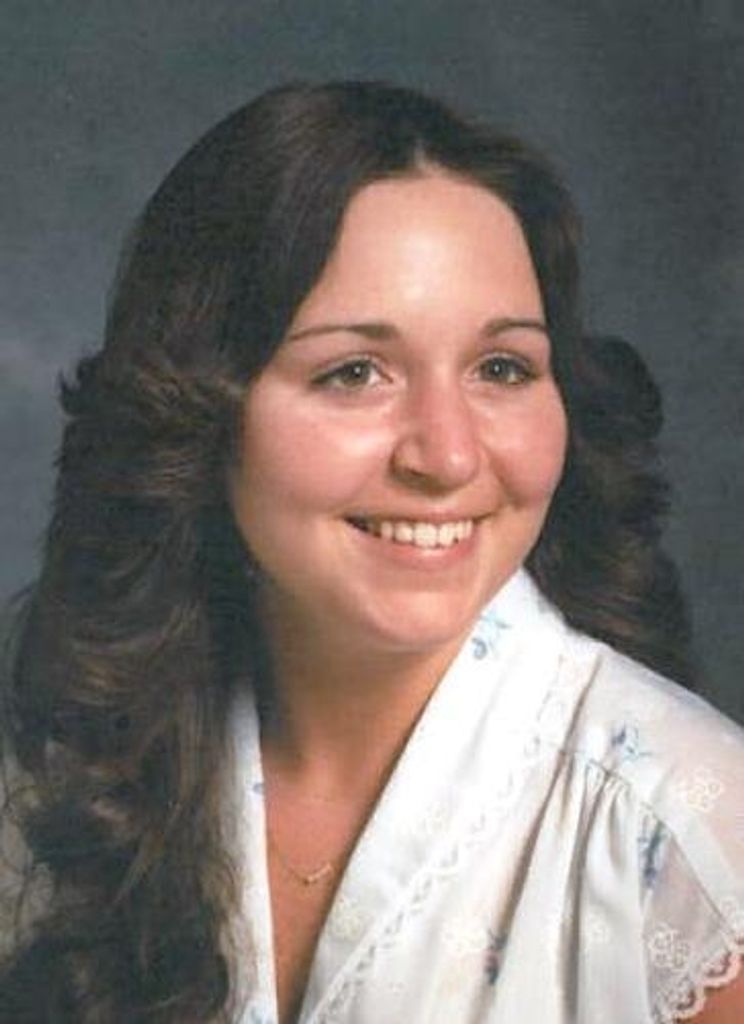 Ann Larkin Adkins (Davis) Profile Photo