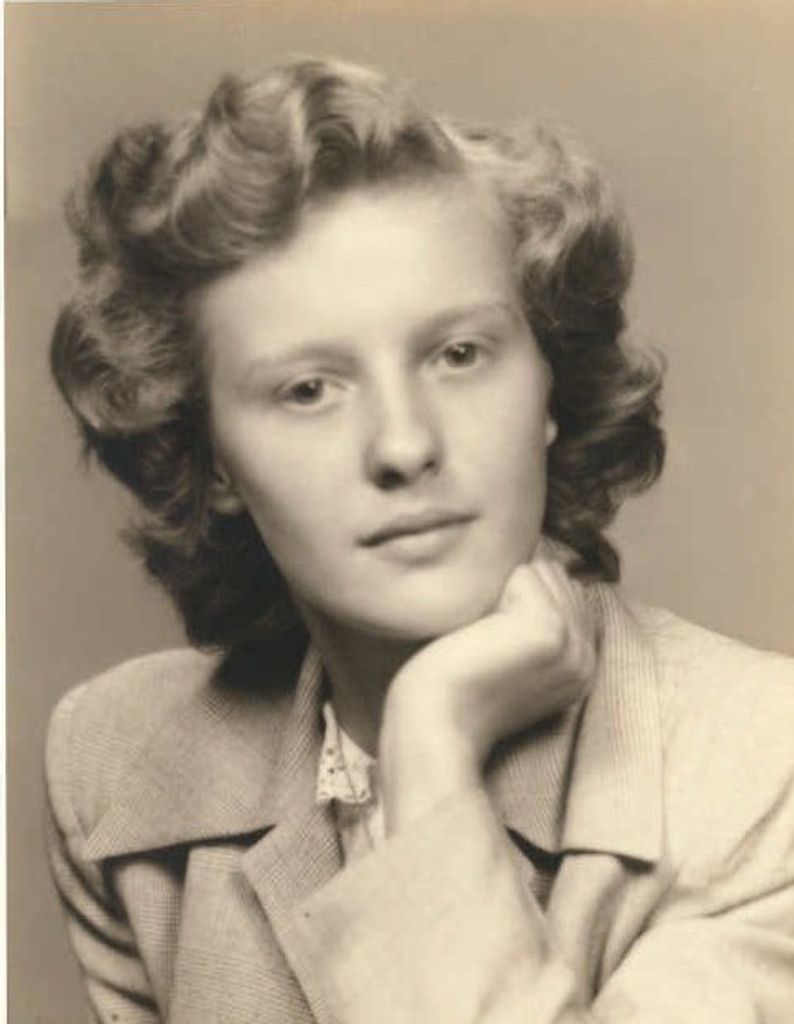 Mary J. (Eul)  Augle