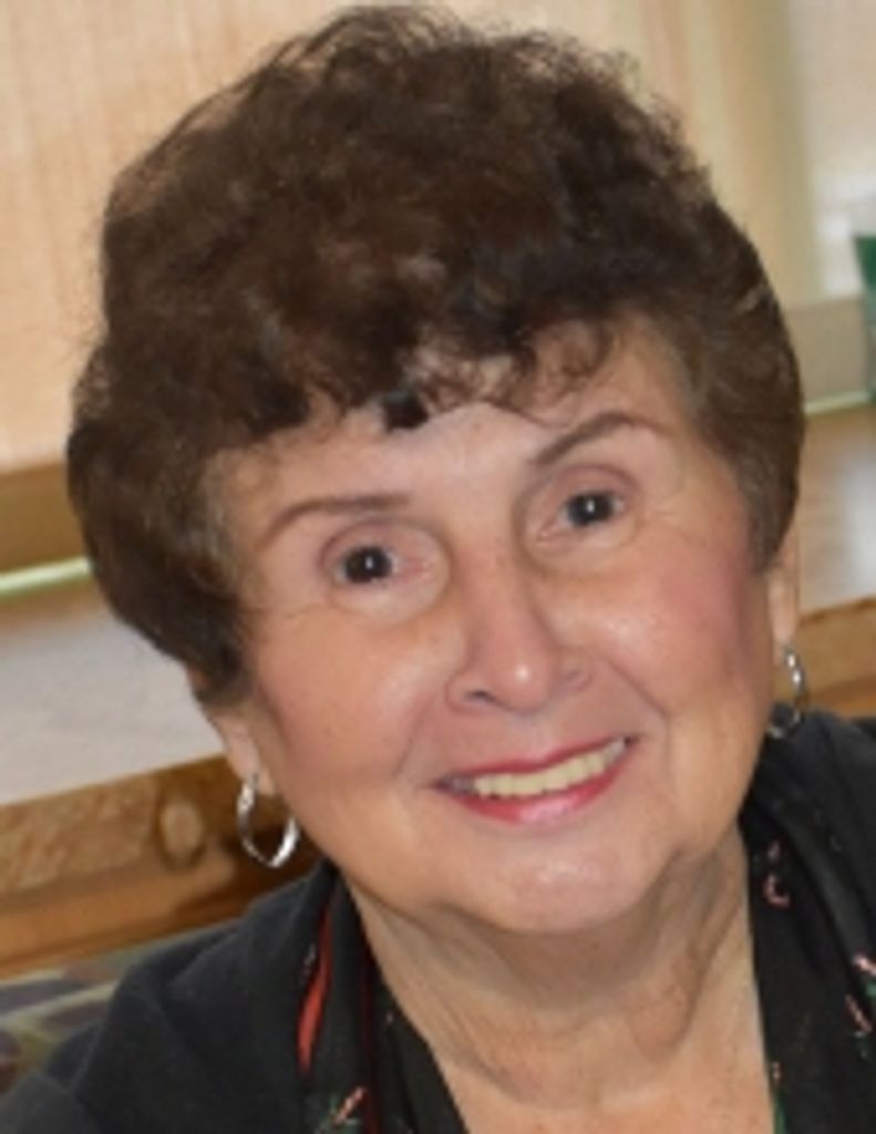 Laurel "Laurie" Monteforte Profile Photo