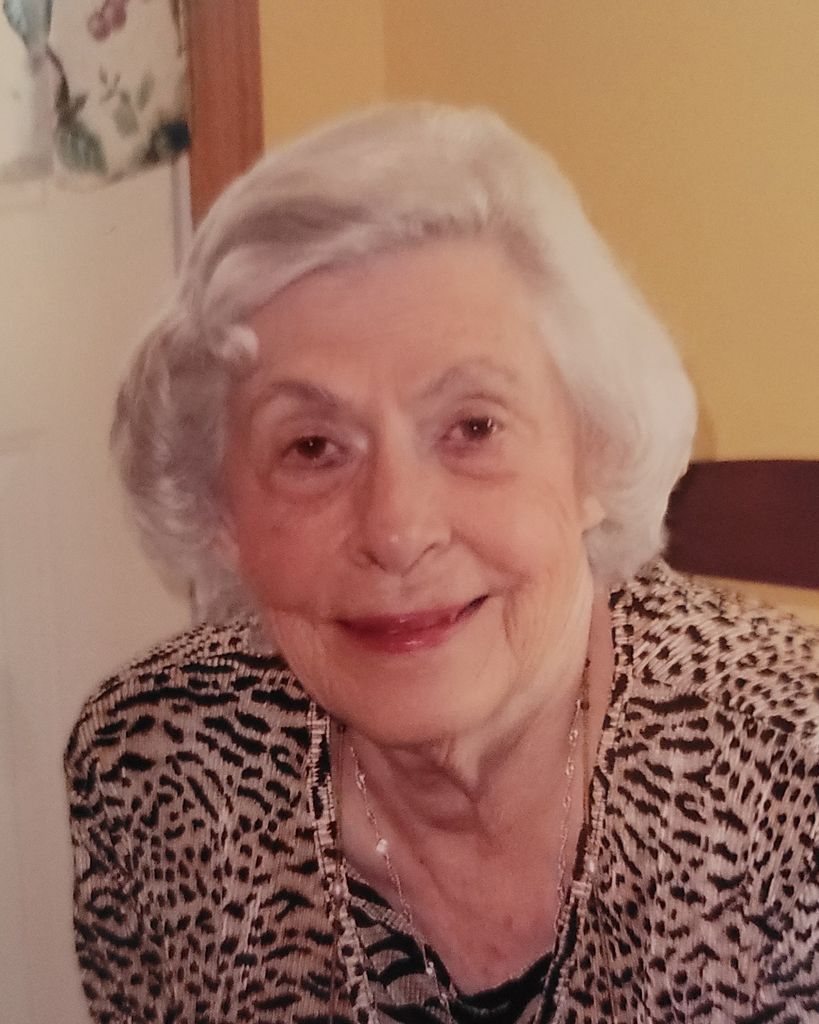 Eleanor Buzzard Hall Profile Photo