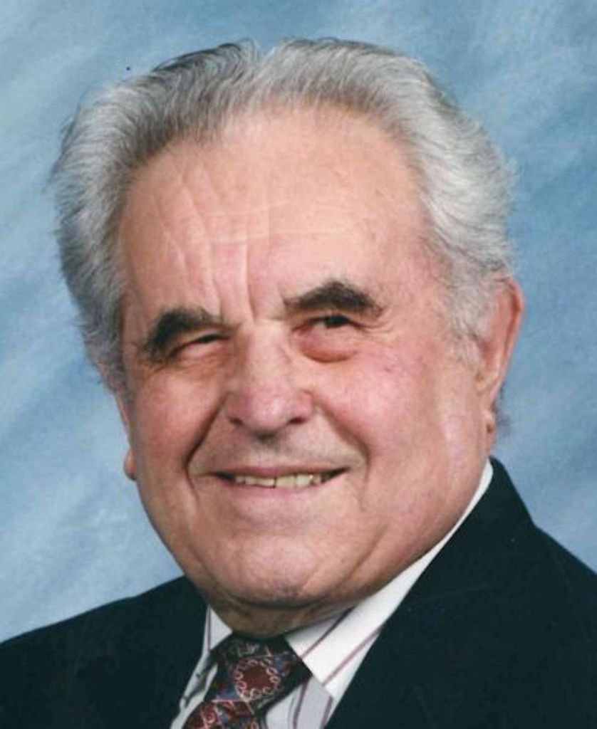 August Bauer