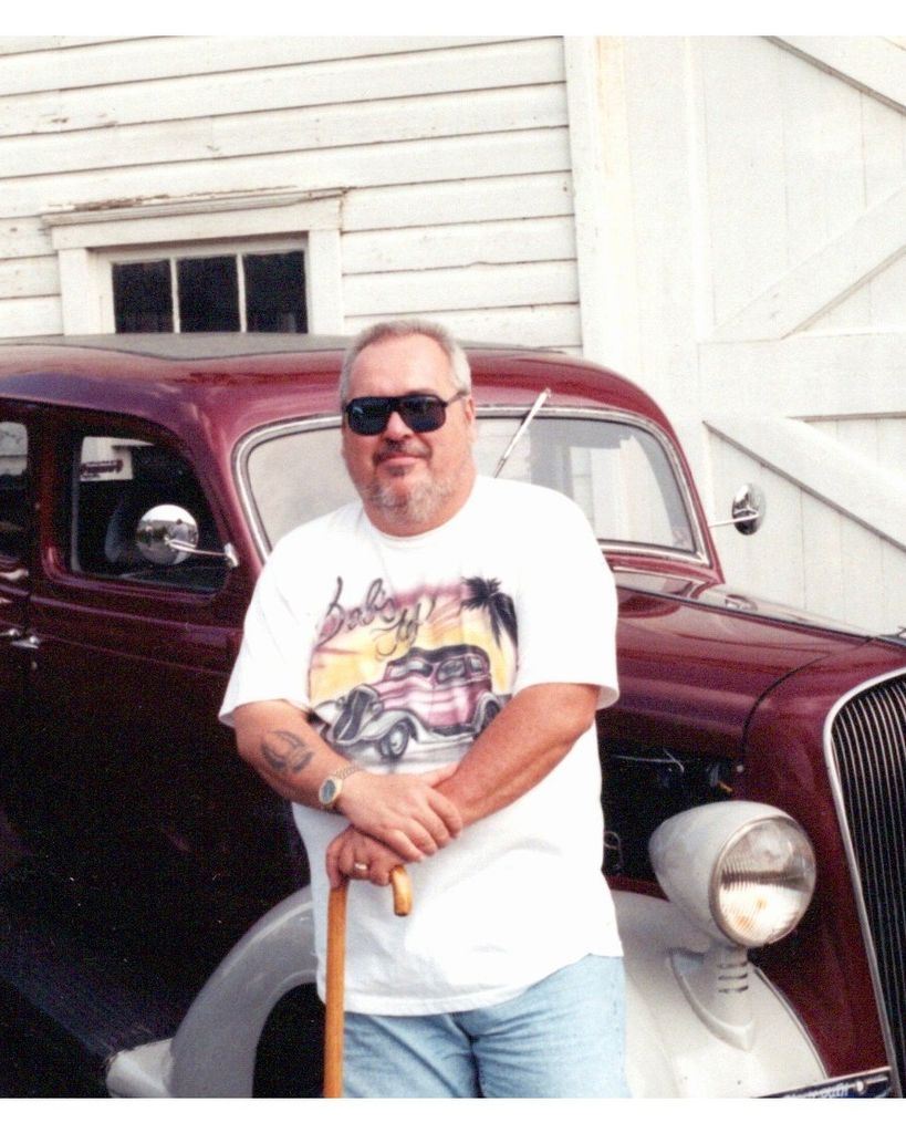 Charles Robert "Bob" Moore Profile Photo
