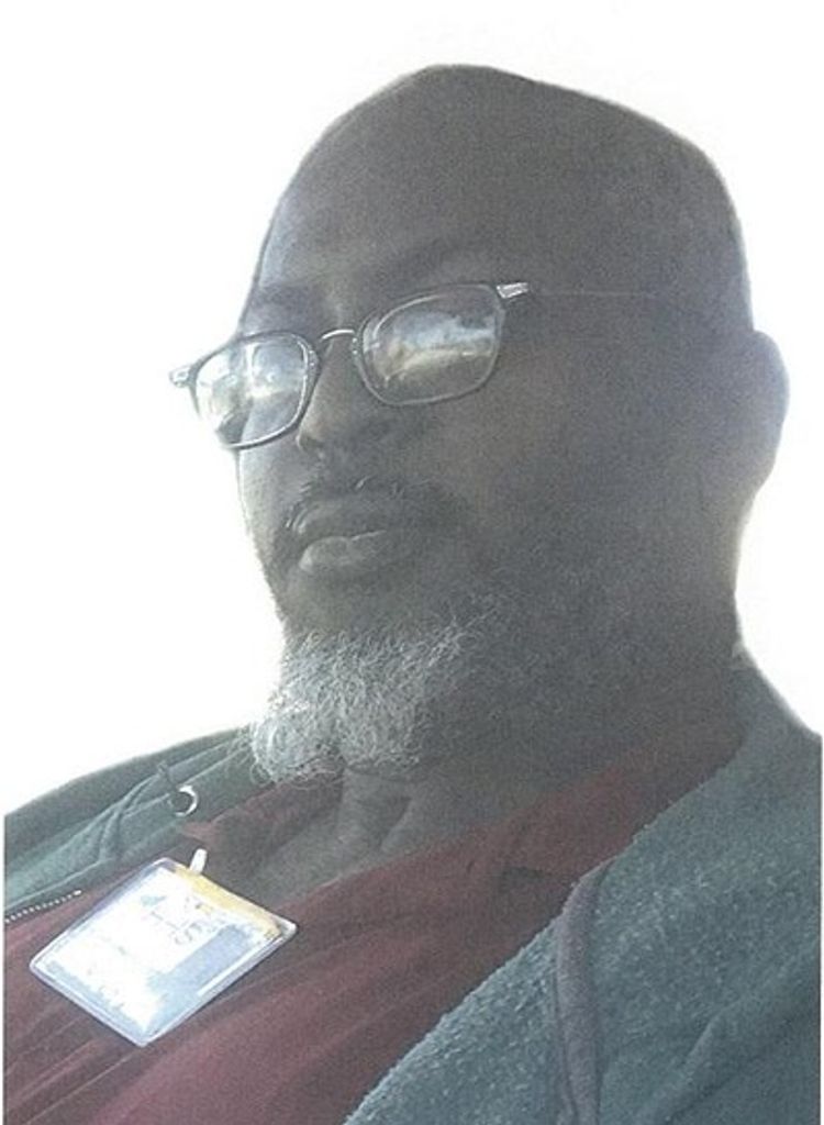 Louis Brown, Jr. Profile Photo