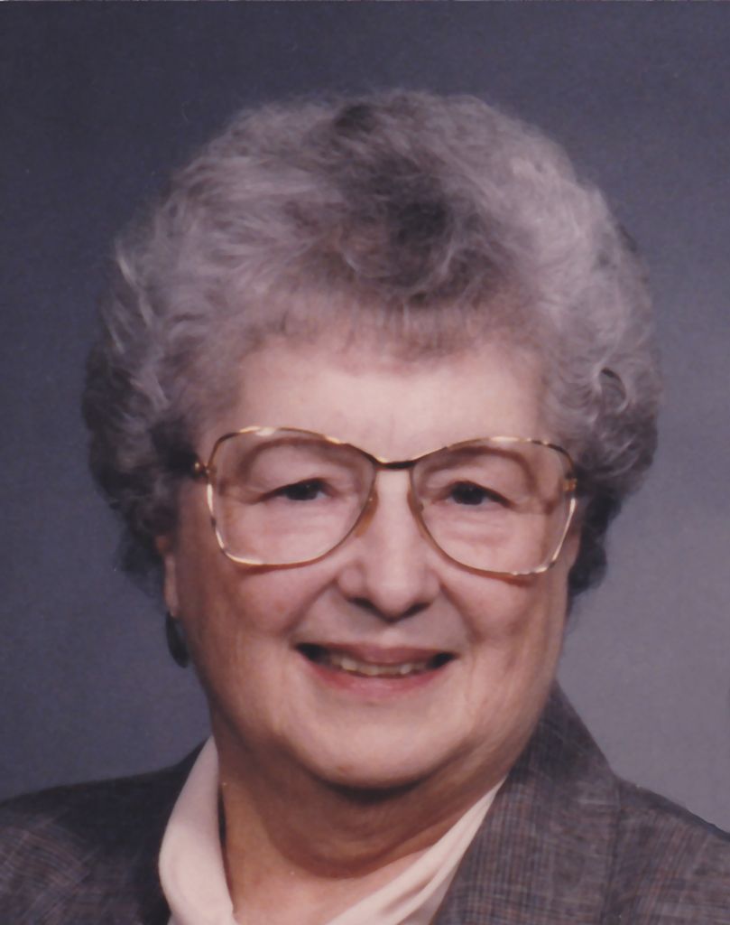 Donna "Betty" Bursian