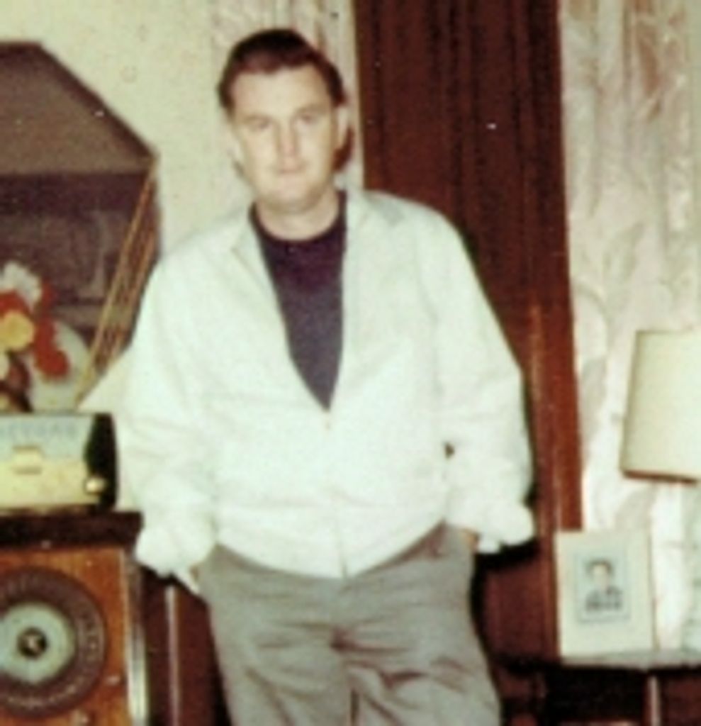 Lee R. Closson