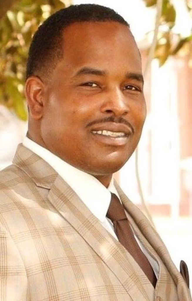 Howard Williams Profile Photo