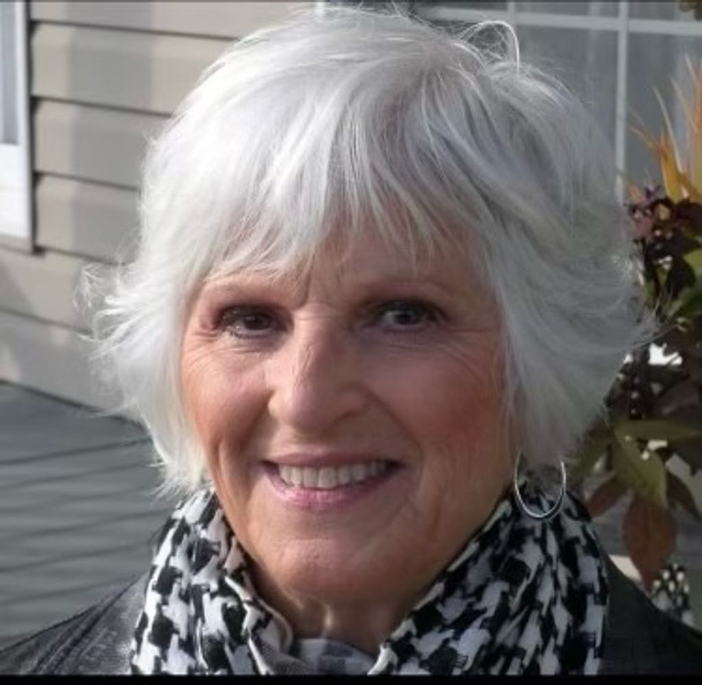 Sarah Pearl (Webb)  Clover Profile Photo