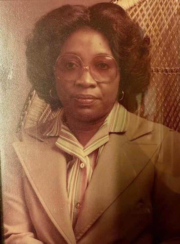 Mrs. Dorothy Lela Holmes Profile Photo