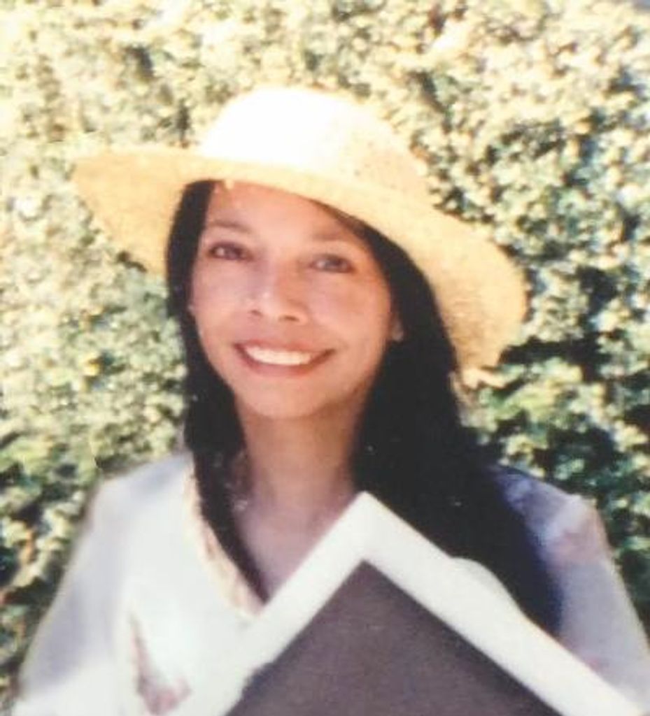 Denise Ullrich Profile Photo