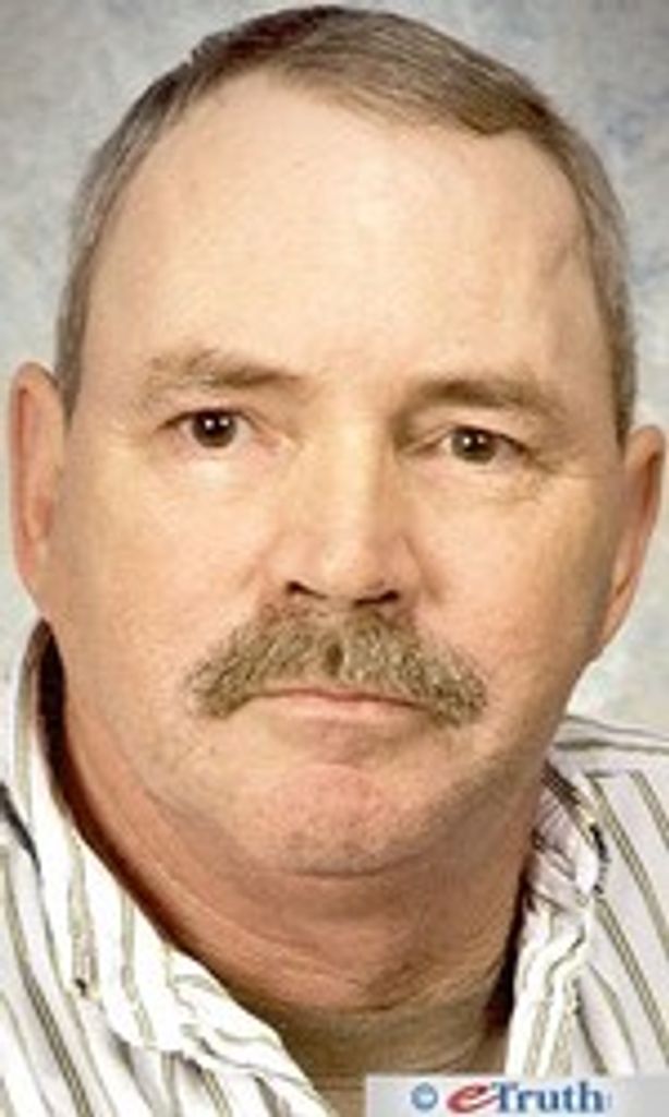 Michael E. "Mike"  Hanson Sr.