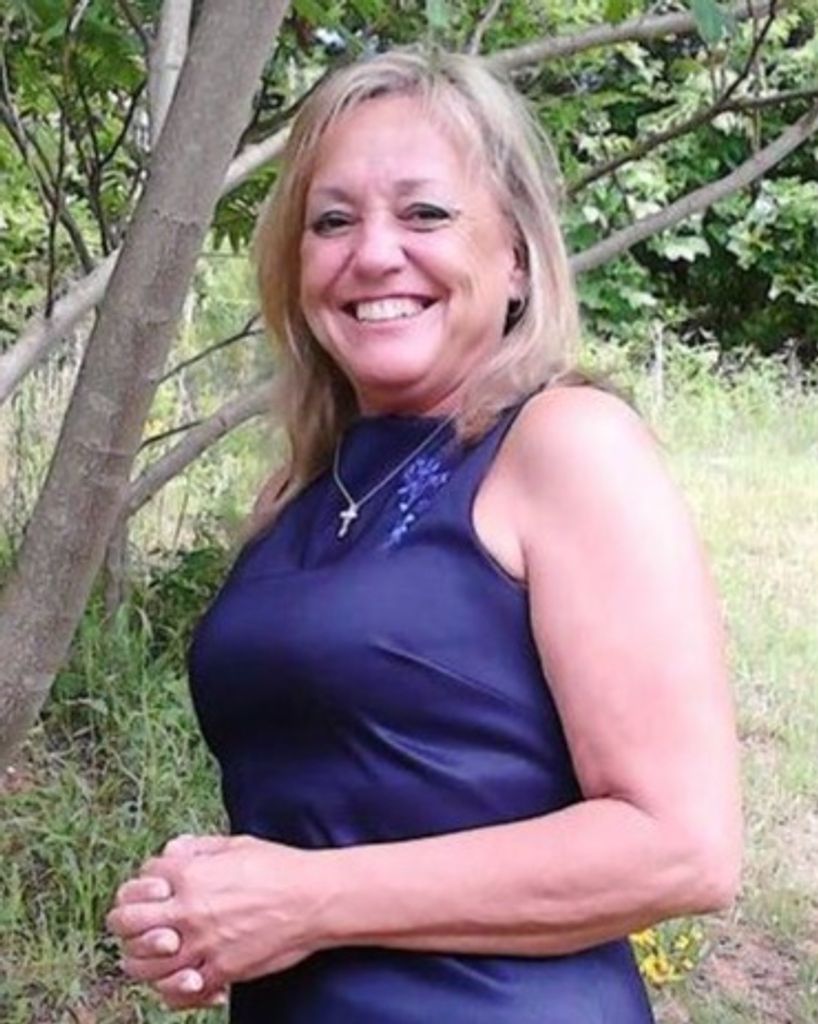 Melanie "Hunton" Bell Profile Photo