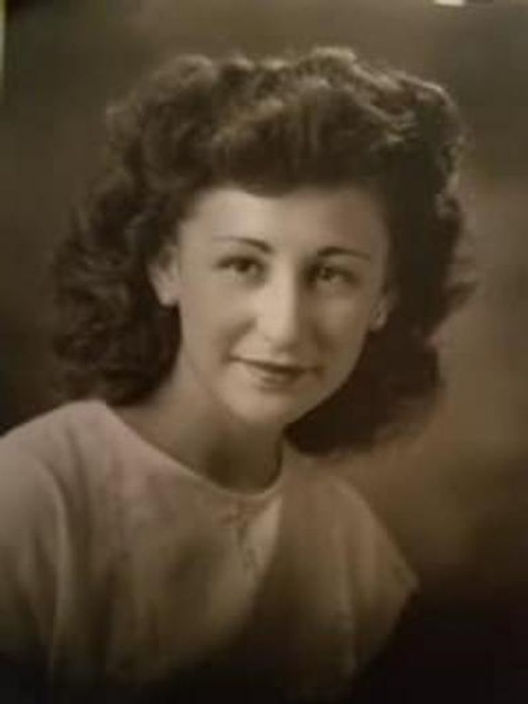 Lucille Gonzalez Profile Photo