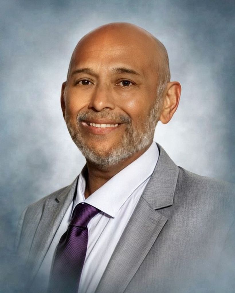 Luis Fernando Gonzalez Profile Photo
