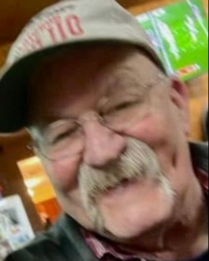 David I. Champlin's obituary image