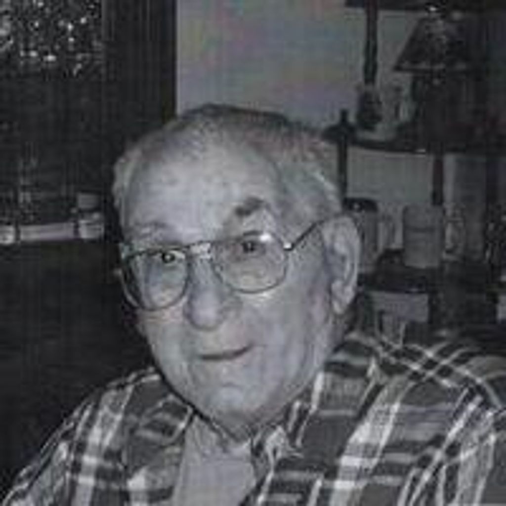 Vincent C Martomoli