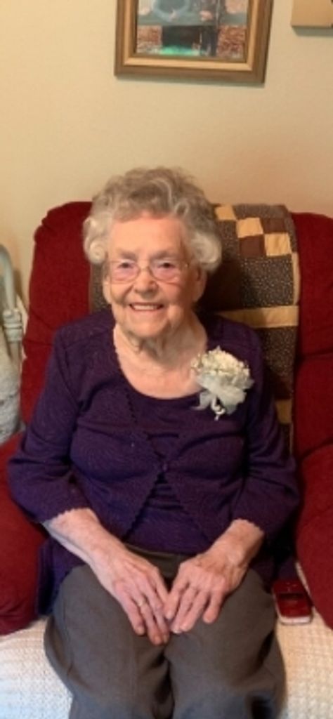 Maxine King Profile Photo
