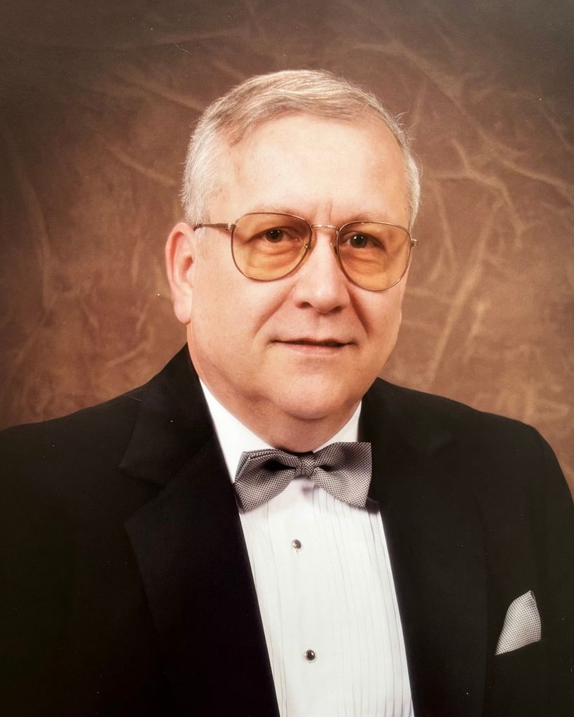 Richard J. LaReau Profile Photo