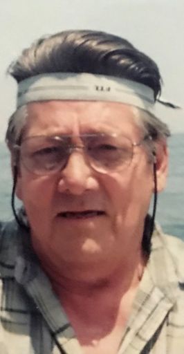Photo of Mohler "Gene" Eugene Hoyle