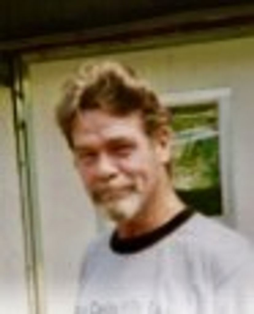 Ben Lewis Rainwater Profile Photo