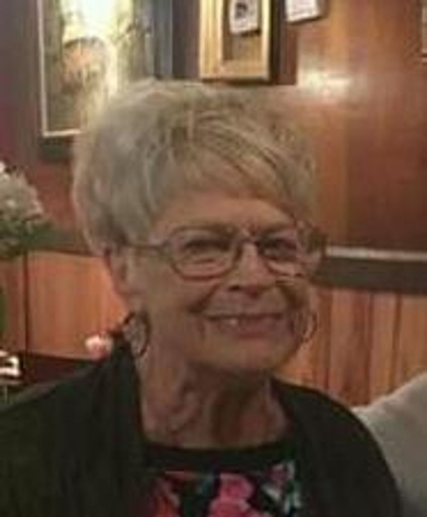 Gloria Trone