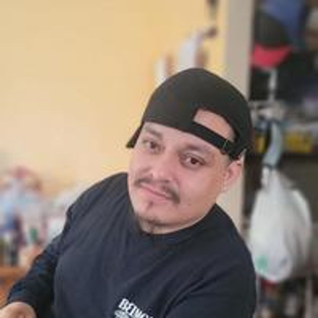 Juan Antonio Luna Profile Photo