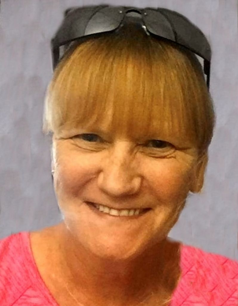 Lori Lee Smith Profile Photo