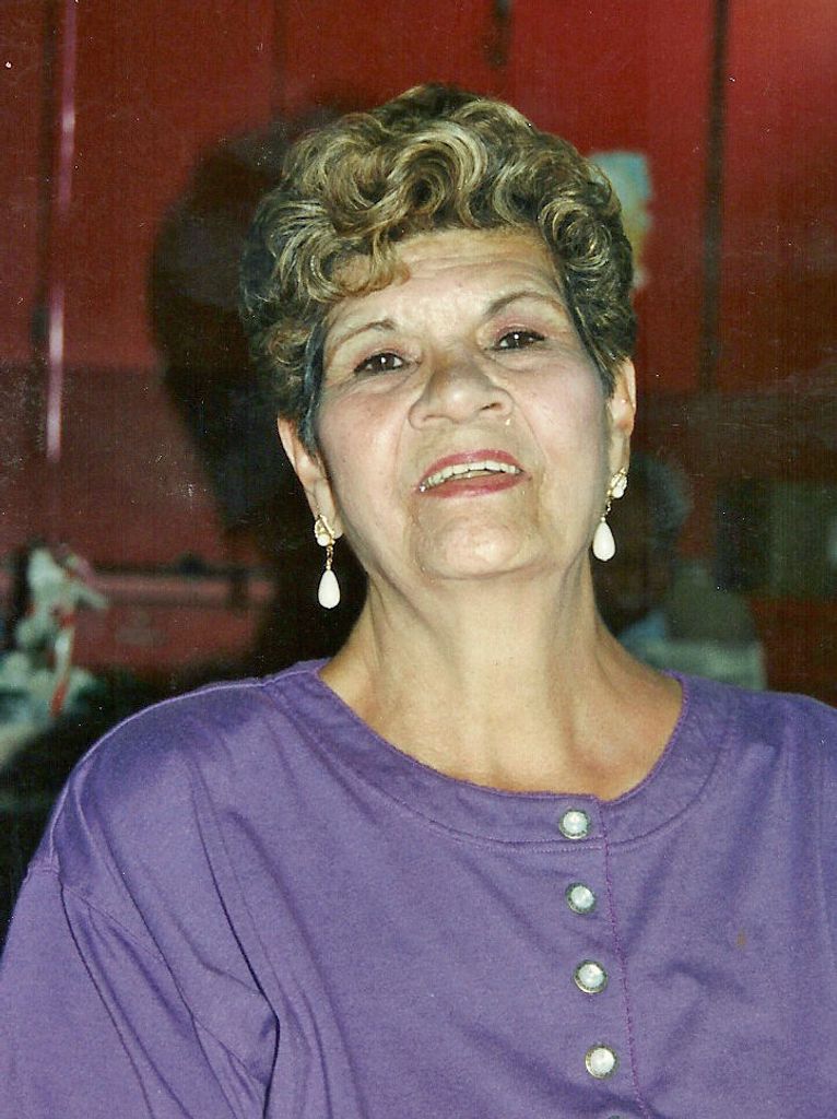 Rachel Robles Flores
