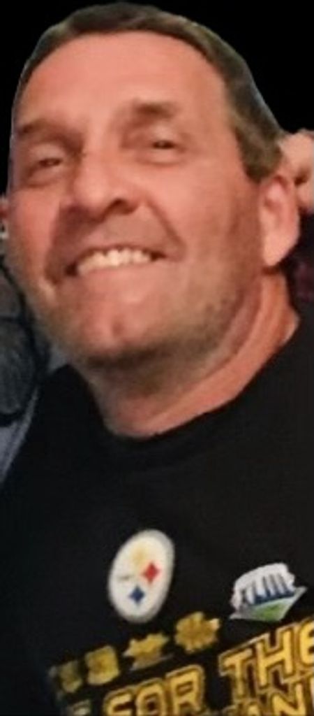 Tommy Kevin Jones Profile Photo