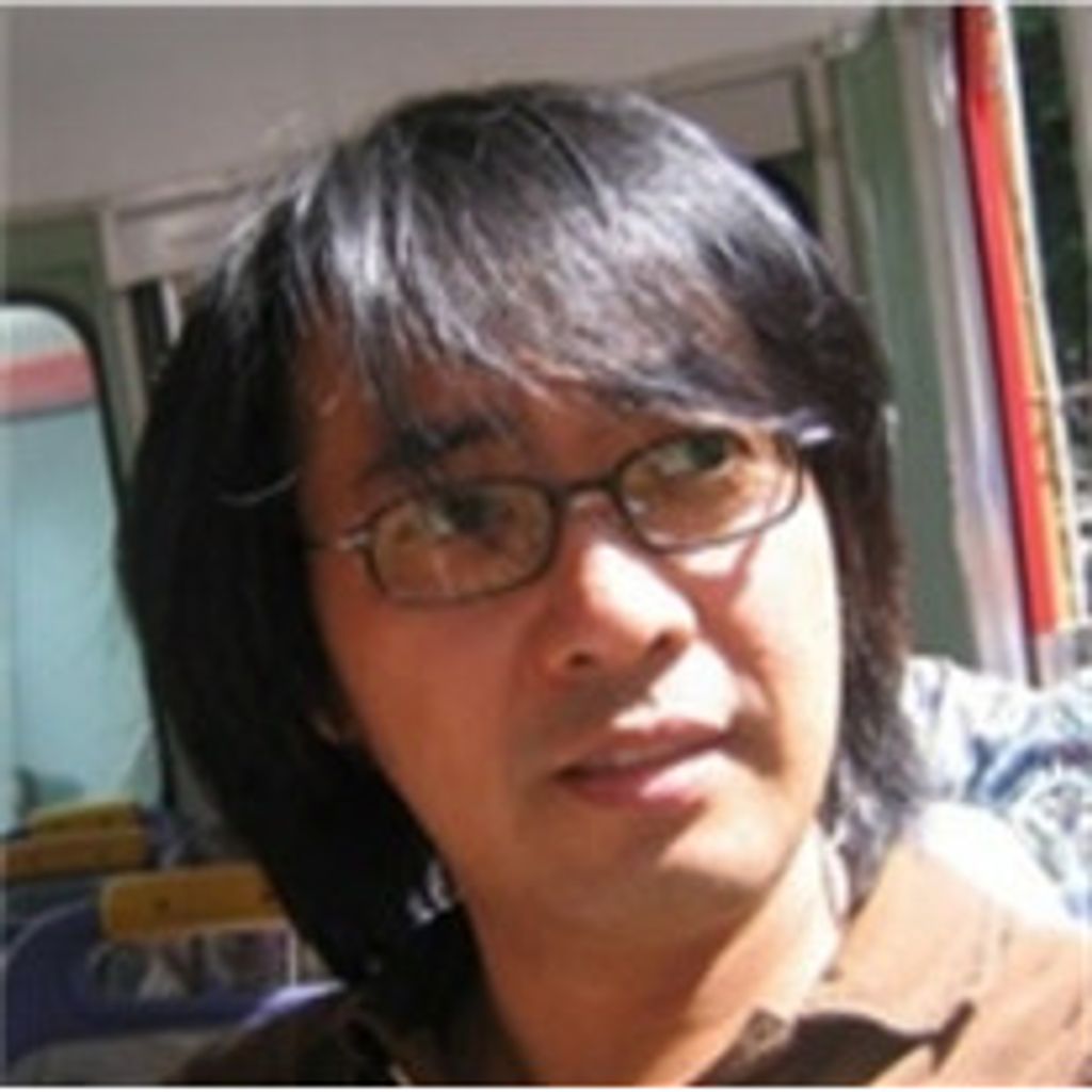 Kyong Hak Lee