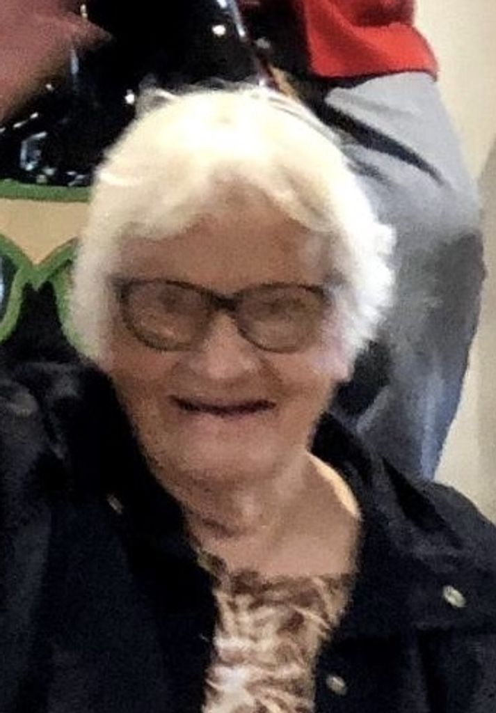 Leola "Susie" Madonna (Sechler)  Reinoehl