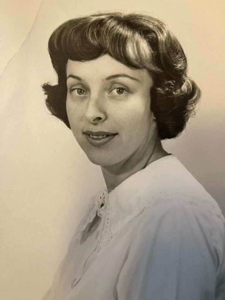 Klaras Dietmeier Ihnken Profile Photo