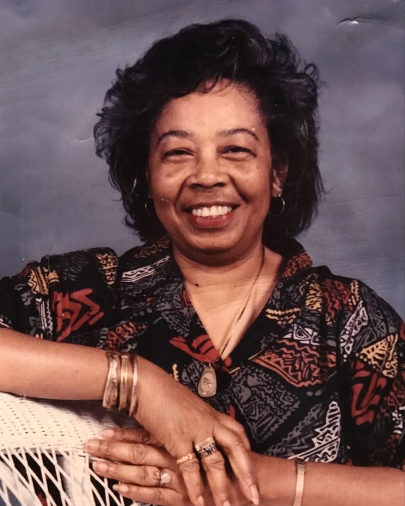 Verna (Outlaw) Gibbs Profile Photo