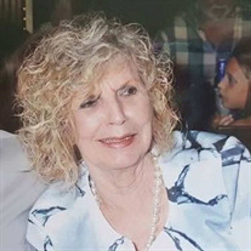 Dodie Danos