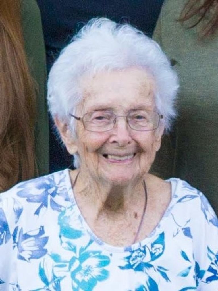 Elizabeth Jane Fox Profile Photo