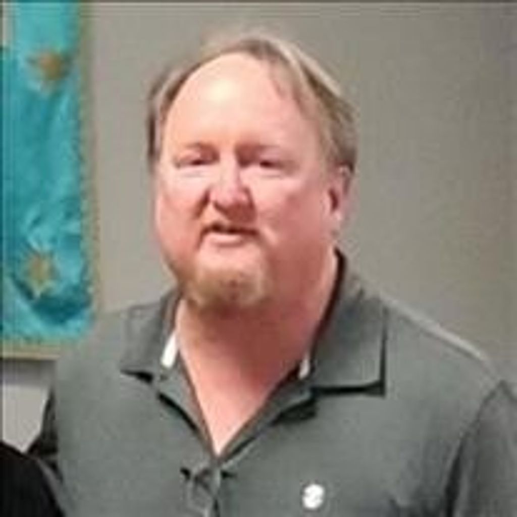 Timothy D Mcanallen
