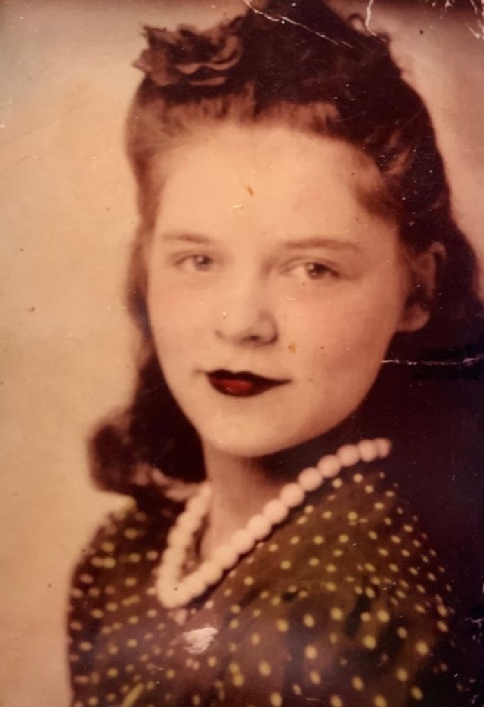 Margaret L. "Peggy" (Miller)  Martin