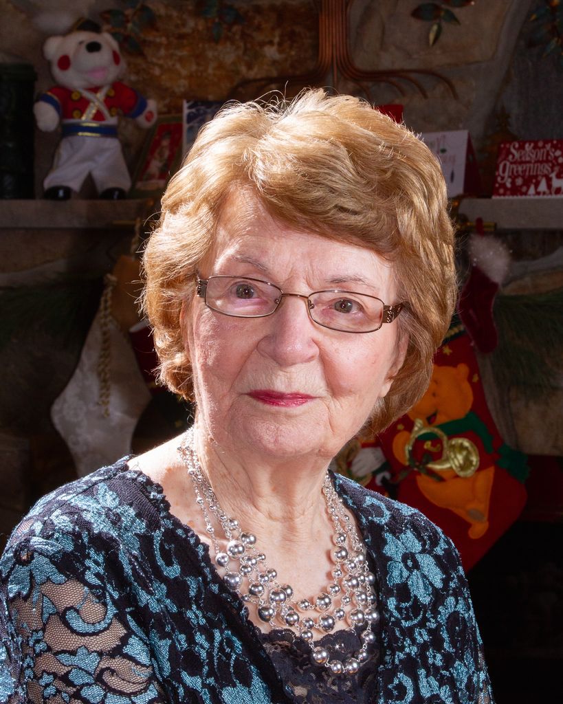 Anne Borejko Profile Photo