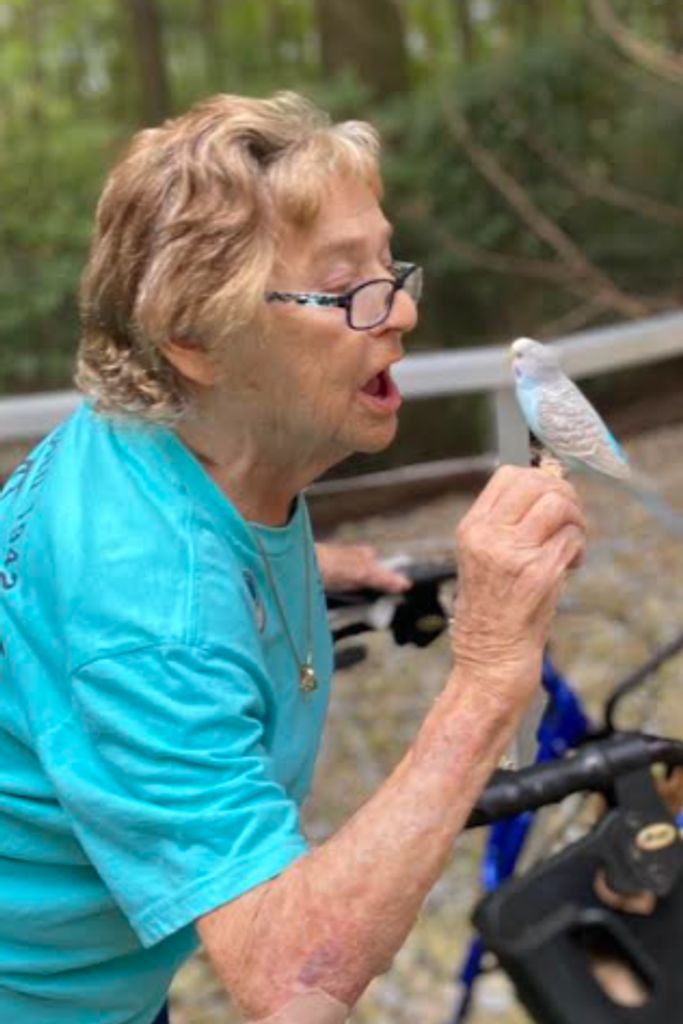 Lorraine Eason Casper Profile Photo