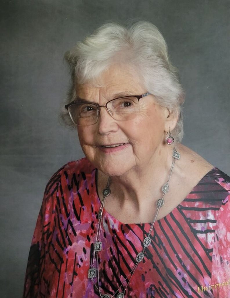 Mary (Grossman)  Laqua Profile Photo