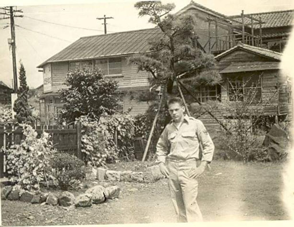 Charlie Loveland Profile Photo