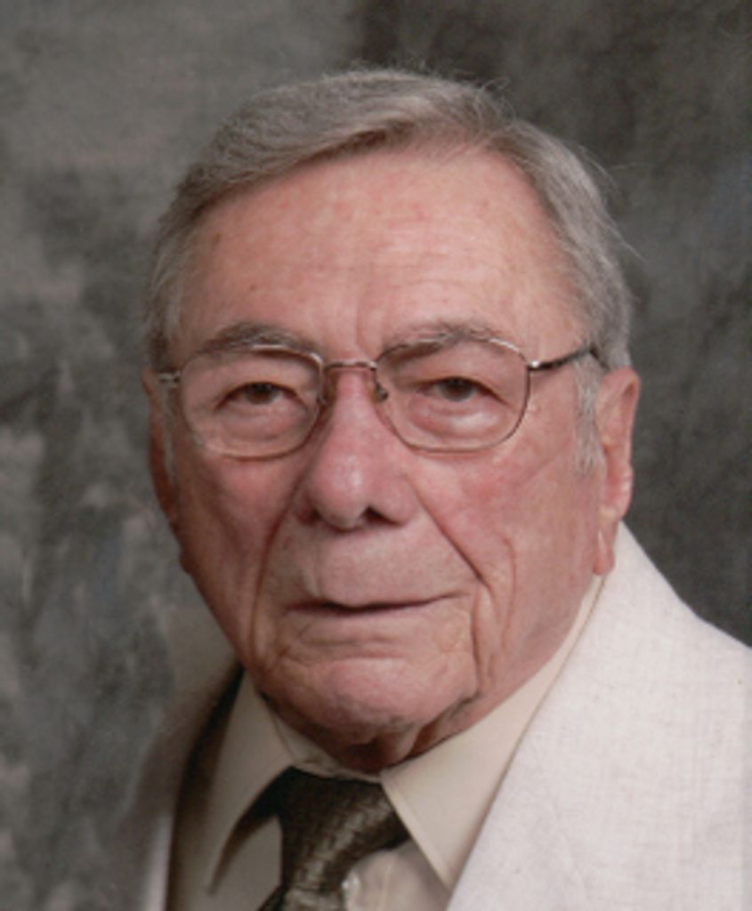 Robert L. Lisch