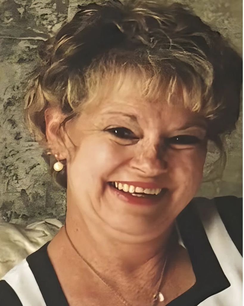 Lynn E. Lennon Profile Photo