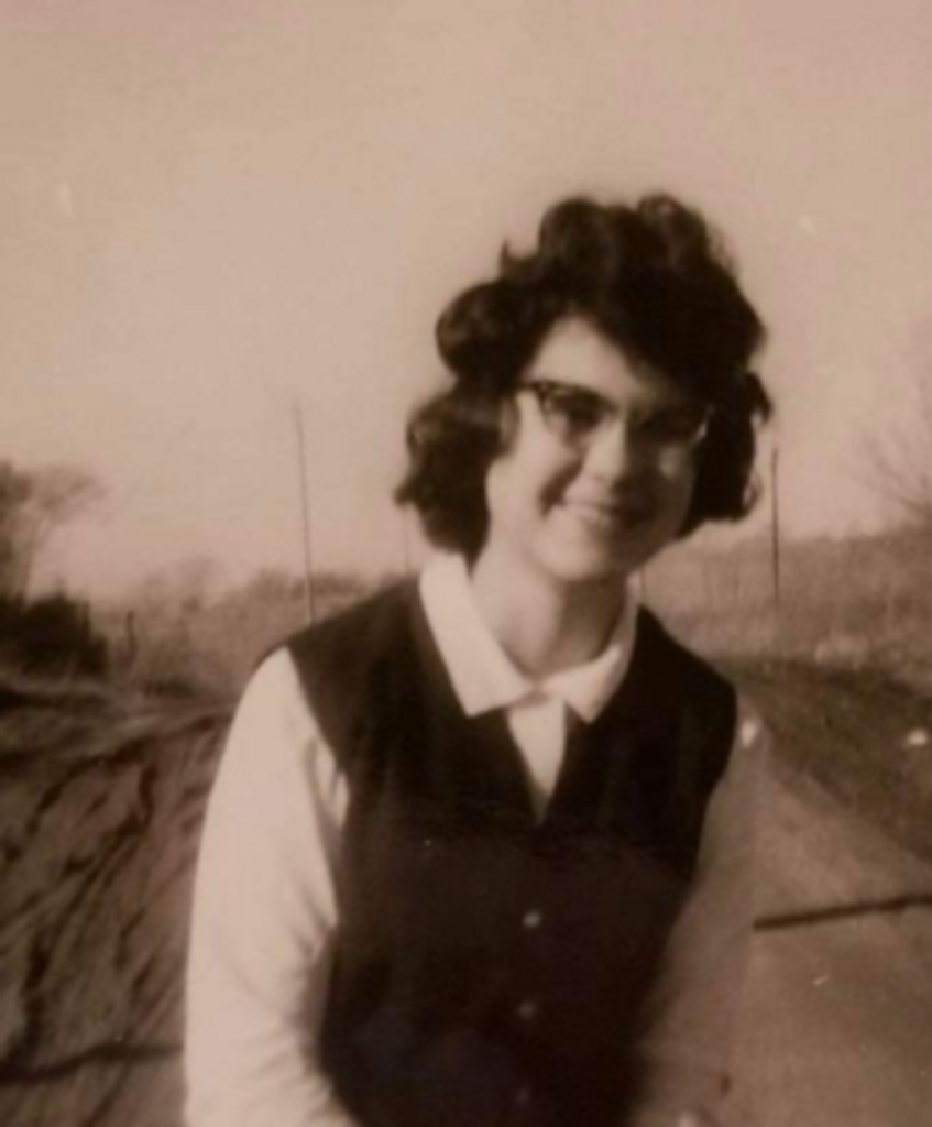 Carol Homfeld Profile Photo