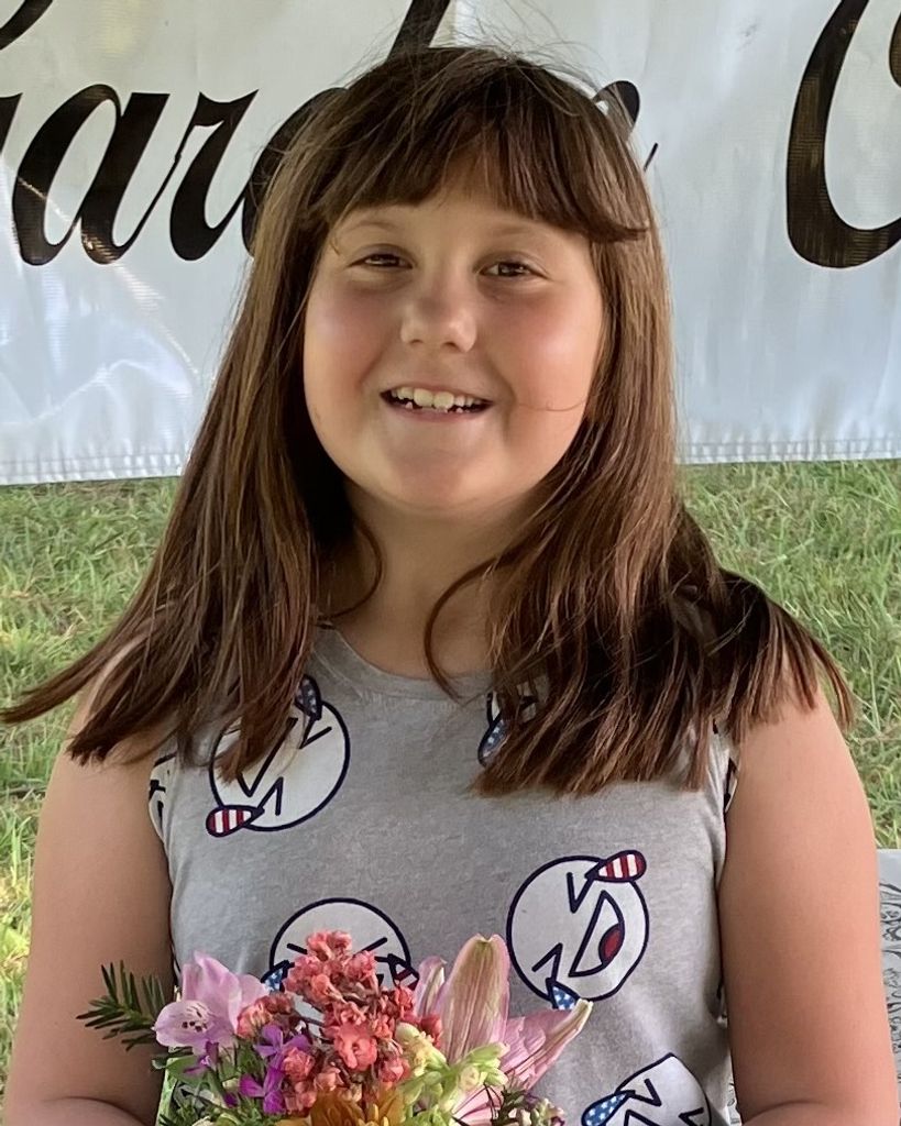 Amia Rosalynn Schultz Profile Photo